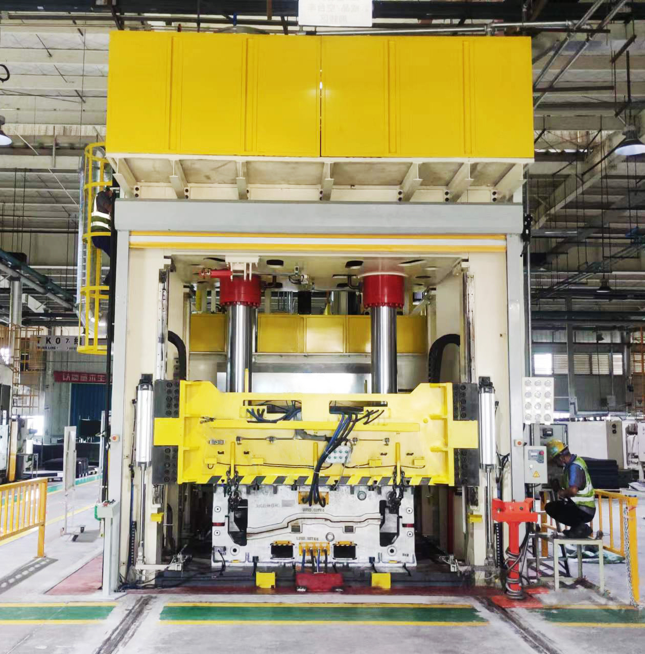 500T Hydraulic Trimming Press for Car Interior