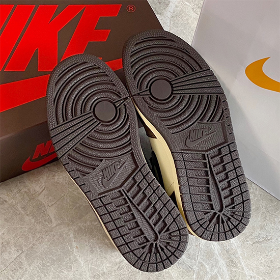 Travis Scott x Air Jordan 1 Hight OG TS SP Nike (9)