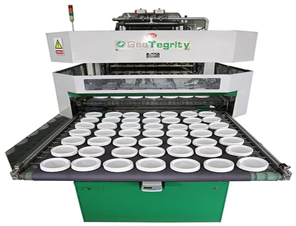 LD-12-1850 Fully Automatic Free Trimming Punching Biodegradable Sugarcane Bagasse Pulp Molding Tableware Paper Food Packaging Plate Cup Machine