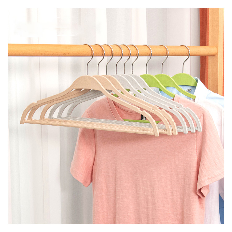 China Eco Hangers Factory Sustainable Biodegradable Thin Wheat Straw Shirt Hangers