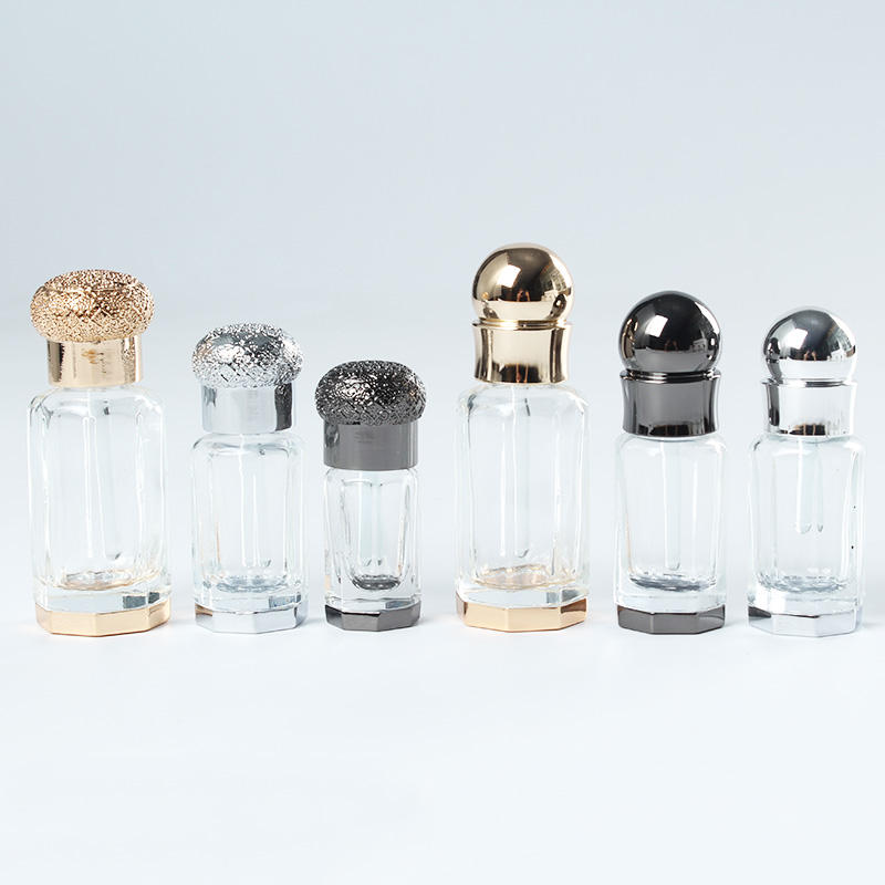 New style octagonal shape empty glass bottle of attar perfume oil with glass roller
