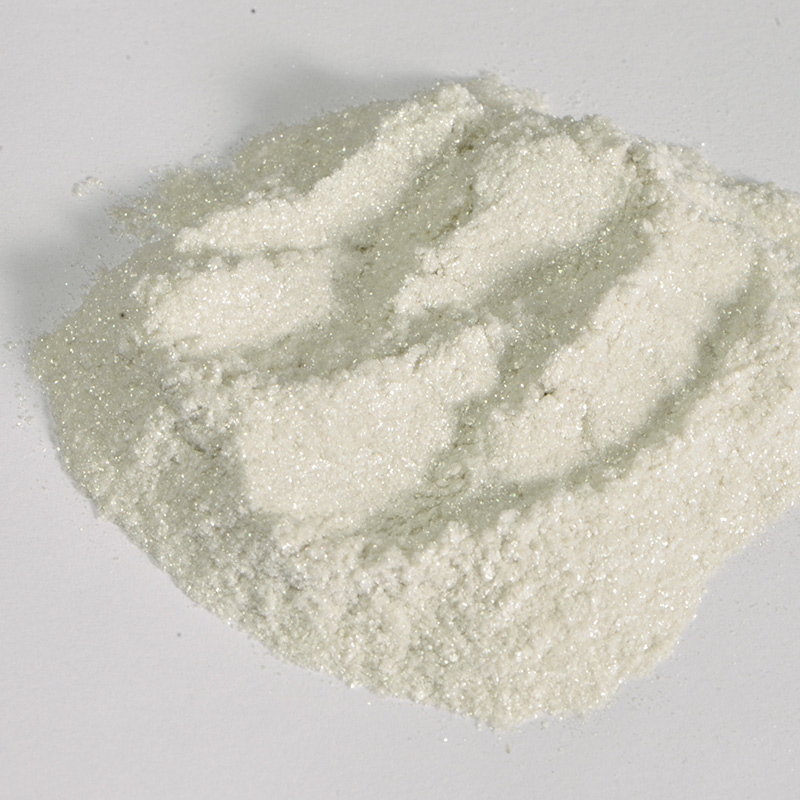 Synthetic mica powder